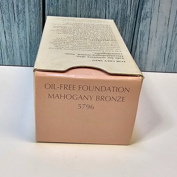 Mary Kay Day Radiance Oil-Free Foundation Mahogany Bronze #5796 - NIB  Old Stock - Picture 7 of 7